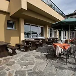 Lejlighedshotel Usignolo Trarego