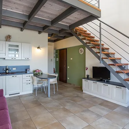 Apartmanhotel Usignolo 3*
