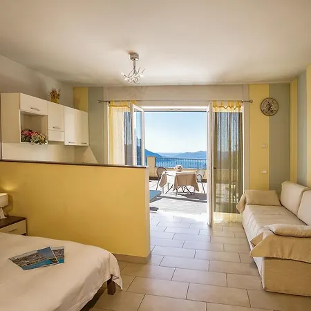 Usignolo Apartmanhotel 3*