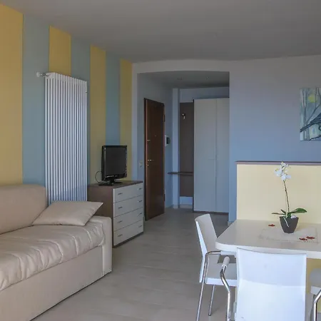 Aparthotel Usignolo Trarego