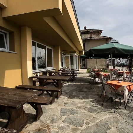 Lejlighedshotel Usignolo 3*