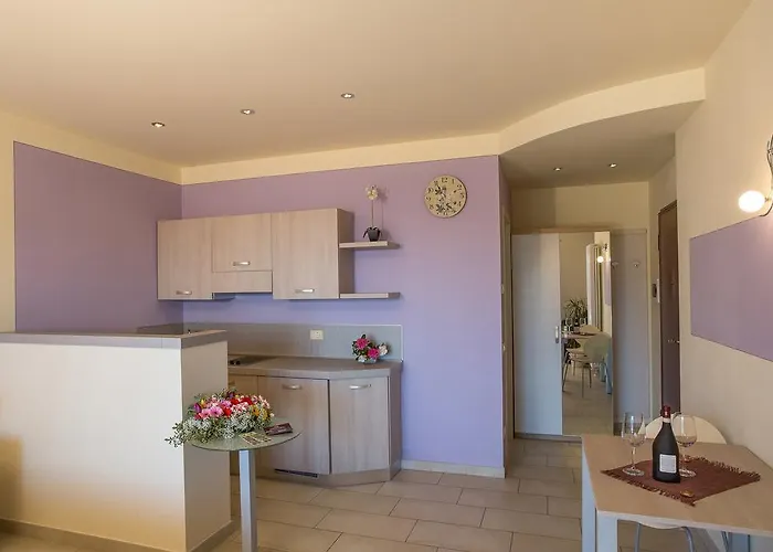 Usignolo Hotel apartamentowy 3*